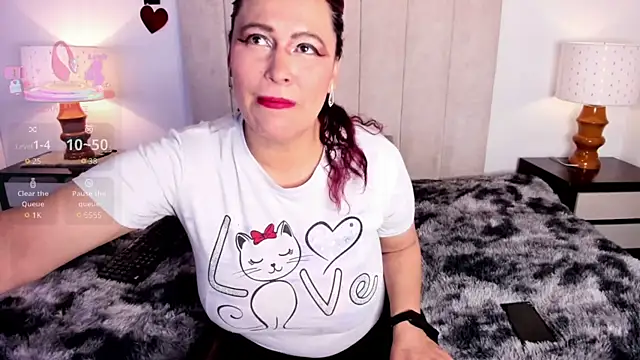 Snapshot of MarthinaBaker chatting on February 12, 2026, 12:16 pm MarthinaBaker online show from February 12, 2026, 12:16 pm