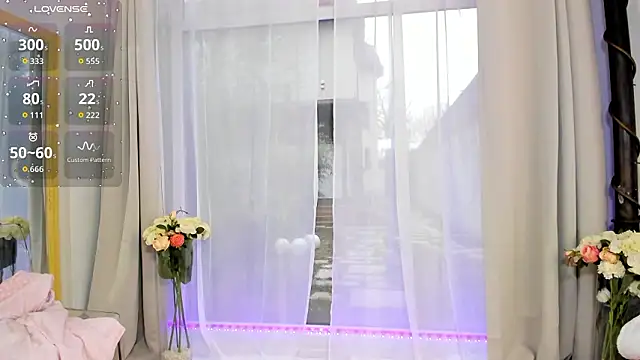 Selena Reeves online show from February 9, 2026, 7:39 am