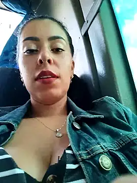 Snapshot of Emily_Wane chatting on October 23, 2025, 4:27 pm Emily Wane online show from October 23, 2025, 4:27 pm