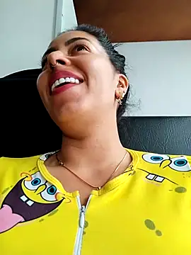 Snapshot of Emily_Wane chatting on November 4, 2025, 4:33 pm Emily Wane online show from November 4, 2025, 4:33 pm