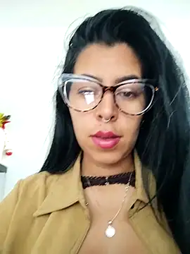 Snapshot of Emily_Wane chatting on December 4, 2025, 3:55 pm Emily Wane online show from December 4, 2025, 3:55 pm