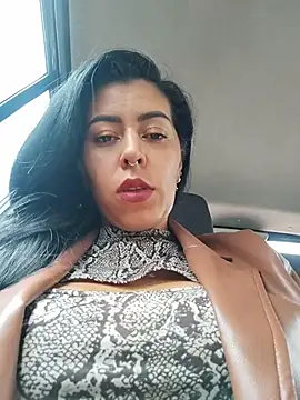 Snapshot of Emily_Wane chatting on October 25, 2025, 4:40 pm Emily Wane online show from October 25, 2025, 4:40 pm