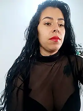 Snapshot of Emily_Wane chatting on January 13, 2026, 2:43 pm Emily Wane online show from January 13, 2026, 2:43 pm