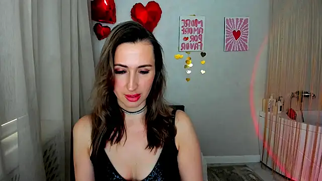 PassionGlow online show from February 19, 2026, 4:31 am