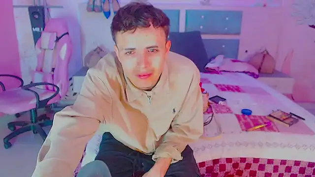 lobahugecockts online show from January 31, 2025, 11:24 pm