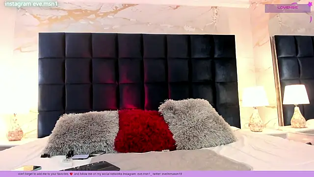 EVELIN MASON online show from January 16, 2026, 8:13 pm