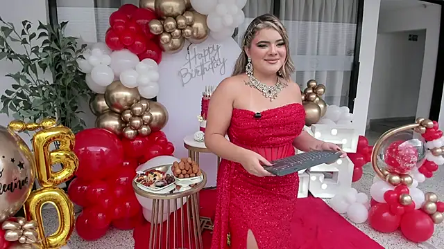 Snapshot of EVELIN_MASON chatting on December 1, 2025, 6:09 pm EVELIN MASON online show from December 1, 2025, 6:09 pm