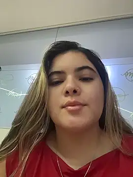 EVELIN MASON online show from May 12, 2026, 10:05 pm