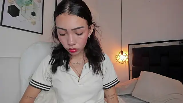 Snapshot of amysc chatting on October 22, 2025, 1:32 pm amysc online show from October 22, 2025, 1:32 pm