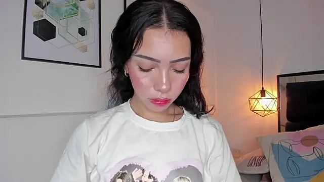 Snapshot of amysc chatting on November 7, 2025, 1:48 pm amysc online show from November 7, 2025, 1:48 pm