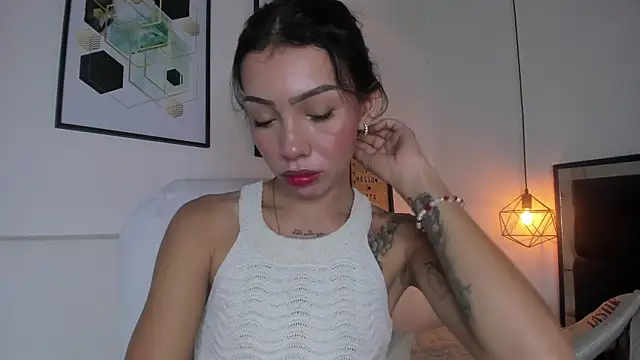 Snapshot of amysc chatting on November 28, 2025, 1:44 pm amysc online show from November 28, 2025, 1:44 pm