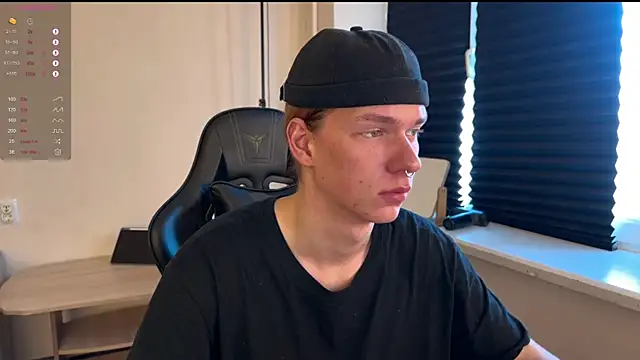 carthylovvve online show from January 7, 2026, 11:48 am