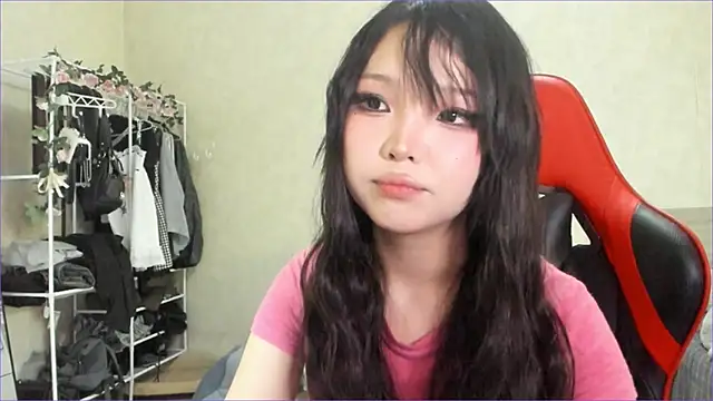 Snapshot of wastforu chatting on June 27, 2026, 12:22 pm wastforu online show from June 27, 2026, 12:22 pm