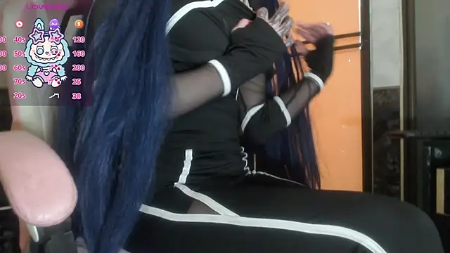 Snapshot of Sally23_ chatting on December 19, 2025, 2:30 pm Sally23 online show from December 19, 2025, 2:30 pm