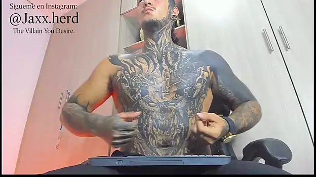 JAXXXONHERD online show from October 30, 2025, 4:37 pm