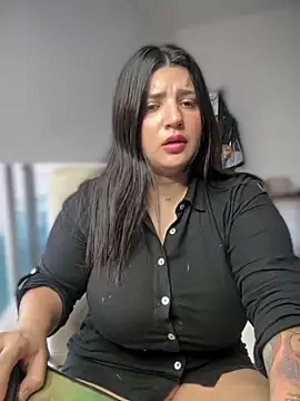 horny roomiess online show from September 10, 2025, 9:03 pm