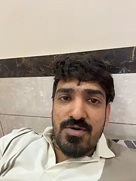 hornyguy271192 online show from February 12, 2026, 9:09 am