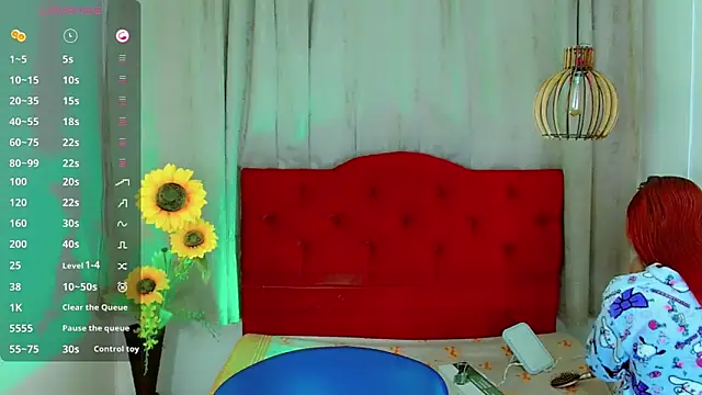 Snapshot of Jessica_smith_1 chatting on December 15, 2025, 11:27 am Jessica smith 1 online show from December 15, 2025, 11:27 am