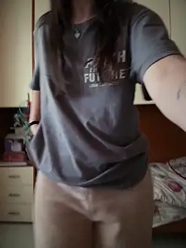 rossana99  online show from April 26, 2026, 1:19 pm