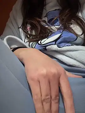 rossana99  online show from October 20, 2025, 8:09 pm