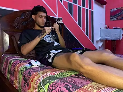 Snapshot of tanned_boy chatting on June 12, 2026, 9:51 am tanned boy online show from June 12, 2026, 9:51 am