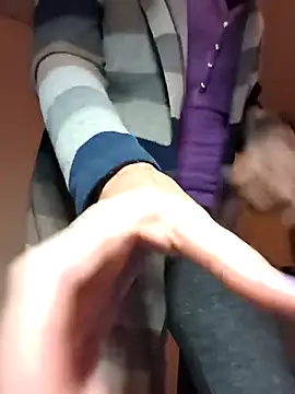 Snapshot of renegade_vyxxen chatting on February 3, 2026, 2:10 am renegade vyxxen online show from February 3, 2026, 2:10 am