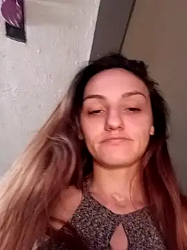 Snapshot of Summer_lovin69 chatting on December 5, 2024, 12:17 pm Summer lovin69 online show from December 5, 2024, 12:17 pm