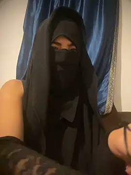 Hijabi HotGirls online show from November 8, 2025, 9:07 pm