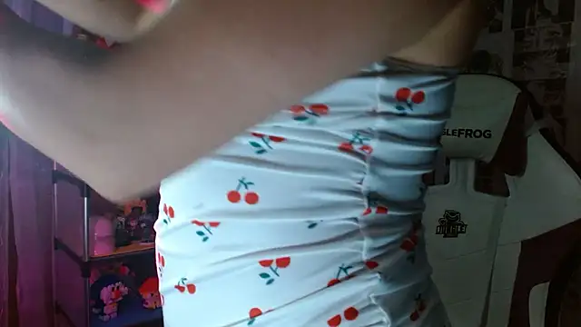 Cherry Hanako Cosplay online show from March 3, 2026, 5:14 am