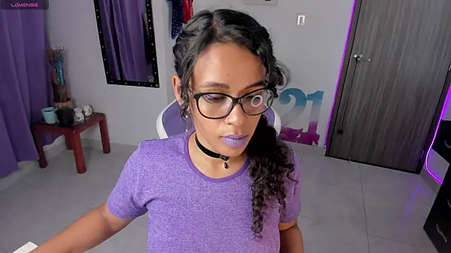 Snapshot of Lips_SaraSofia2 chatting on February 6, 2025, 1:49 am Lips SaraSofia2 online show from February 6, 2025, 1:49 am