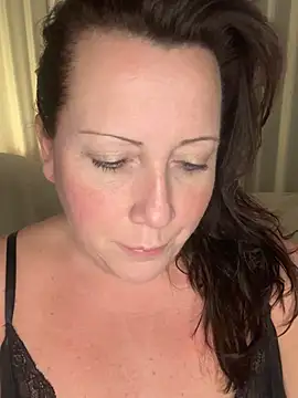 Snapshot of xsexycurvymilf chatting on February 17, 2025, 3:00 pm xsexycurvymilf online show from February 17, 2025, 3:00 pm