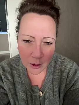 Snapshot of xsexycurvymilf chatting on January 29, 2025, 10:37 am xsexycurvymilf online show from January 29, 2025, 10:37 am