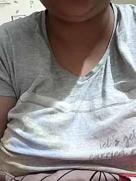  Redwine  online show from March 18, 2025, 5:55 pm