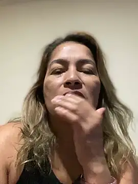 Snapshot of Jlo_69 chatting on March 1, 2025, 12:12 pm Jlo 69 online show from March 1, 2025, 12:12 pm