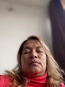 Snapshot of Jlo_69 chatting on February 5, 2025, 10:44 pm Jlo 69 online show from February 5, 2025, 10:44 pm