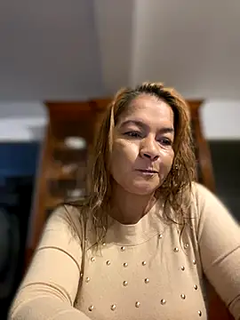 Snapshot of Jlo_69 chatting on October 23, 2025, 3:21 pm Jlo 69 online show from October 23, 2025, 3:21 pm