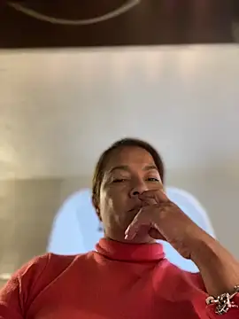 Snapshot of Jlo_69 chatting on January 30, 2025, 8:21 pm Jlo 69 online show from January 30, 2025, 8:21 pm