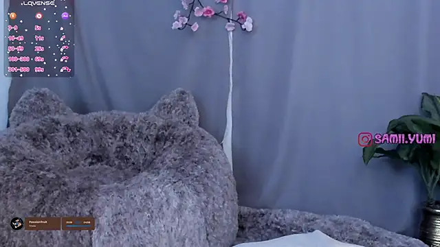 Snapshot of sami_monroe chatting on November 28, 2025, 1:44 pm sami monroe online show from November 28, 2025, 1:44 pm