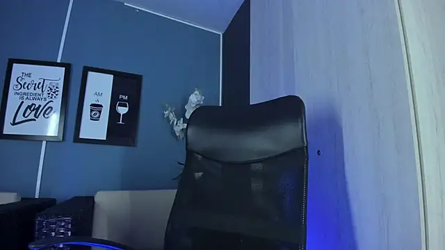 Amareto  online show from December 5, 2025, 9:30 am