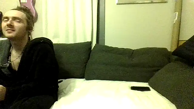 linsnextdoor26 online show from January 16, 2026, 8:40 am