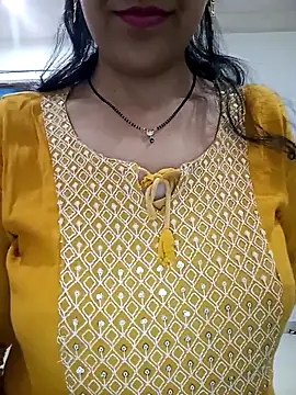 Hot-Shivani online show from February 27, 2025, 2:25 am