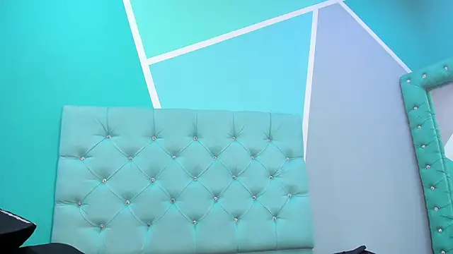 Snapshot of AlondraFerri1 chatting on December 23, 2024, 8:03 pm AlondraFerri1 online show from December 23, 2024, 8:03 pm