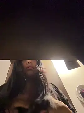 Snapshot of PetitLumiere chatting on January 15, 2025, 3:54 am PetitLumiere online show from January 15, 2025, 3:54 am