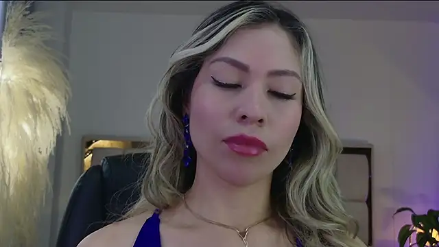 Ammy Castro online show from November 13, 2025, 9:30 pm