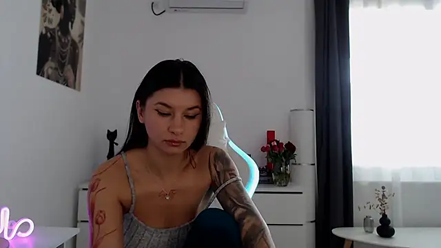 Simply the best online show from October 21, 2025, 1:21 pm