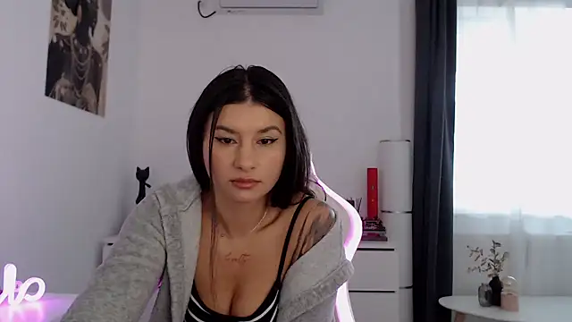 Simply the best online show from October 8, 2025, 1:01 pm