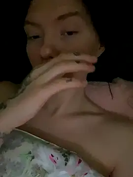 Snapshot of Lisaaa_Alisa chatting on November 23, 2025, 11:59 pm Lisaaa Alisa online show from November 23, 2025, 11:59 pm