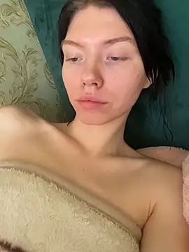 Snapshot of Lisaaa_Alisa chatting on November 18, 2025, 3:54 am Lisaaa Alisa online show from November 18, 2025, 3:54 am