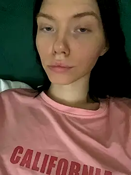 Snapshot of Lisaaa_Alisa chatting on November 10, 2025, 9:25 am Lisaaa Alisa online show from November 10, 2025, 9:25 am