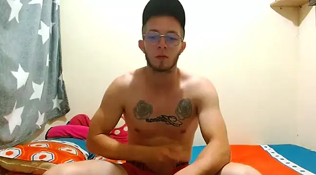 Snapshot of king-Randal chatting on March 15, 2025, 4:02 am king-Randal online show from March 15, 2025, 4:02 am